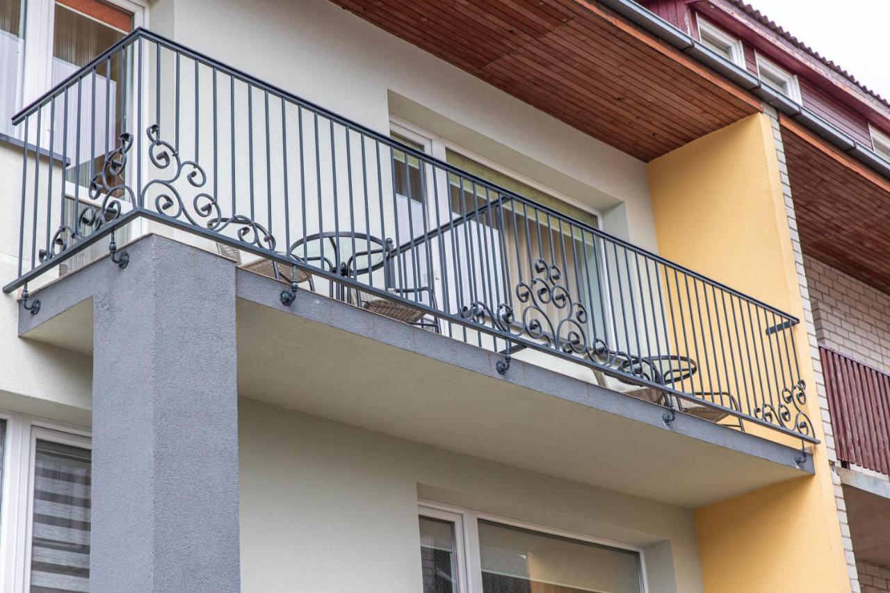 Vila Arona Palanga Luaran gambar