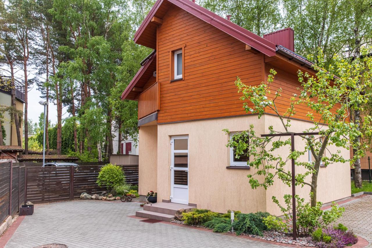 Vila Arona Palanga Luaran gambar
