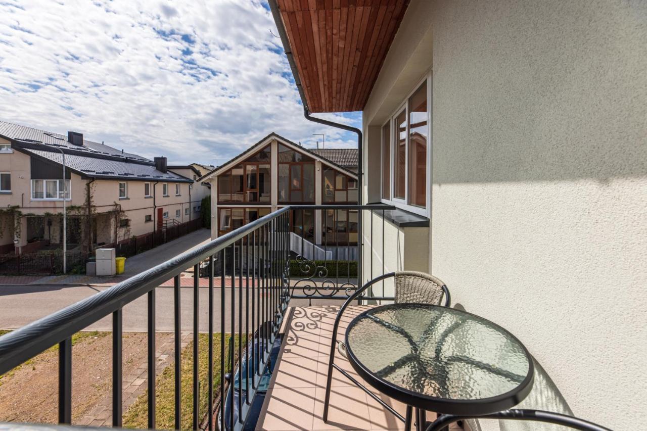 Vila Arona Palanga Luaran gambar